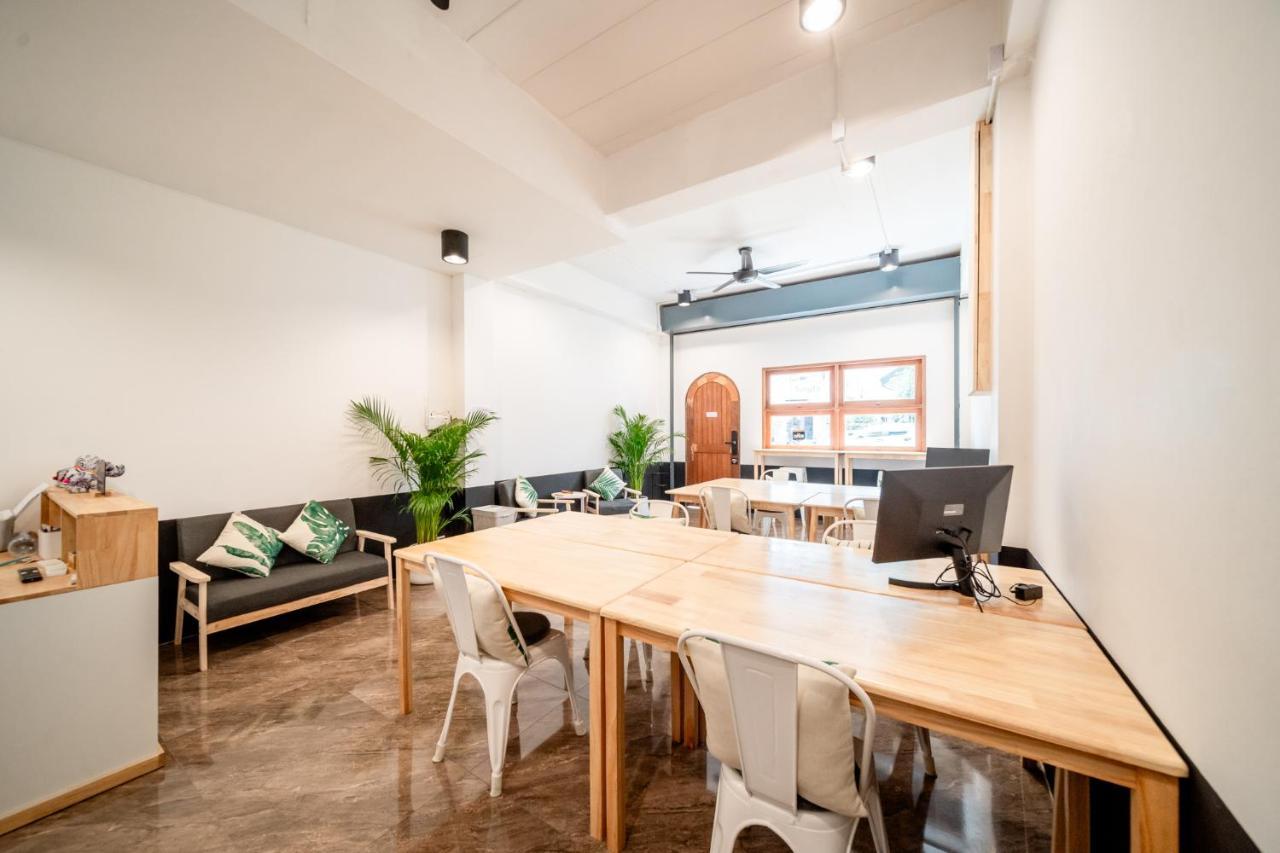 Socialer Coliving & Coworking Space Chiang Mai Luaran gambar