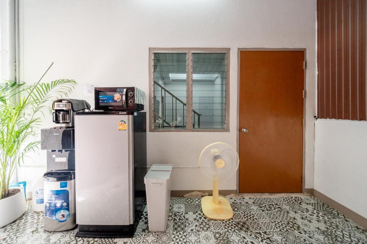 Socialer Coliving & Coworking Space Chiang Mai Luaran gambar