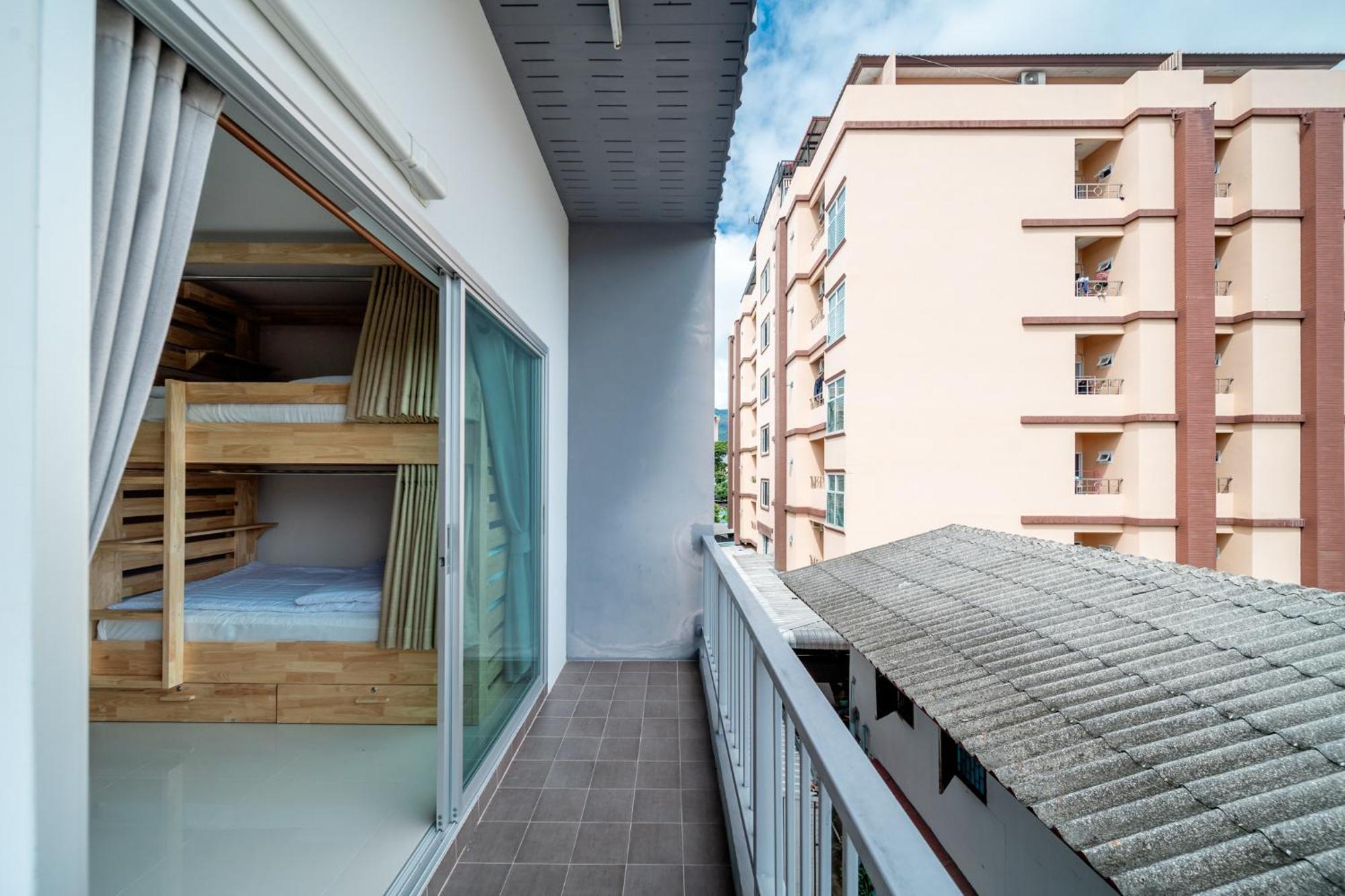 Socialer Coliving & Coworking Space Chiang Mai Luaran gambar
